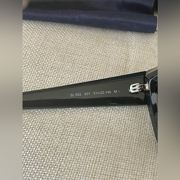 SAINT LAURENT YSL CAT EYE SUNGLASSES W/CASE SL552 001 BLACK LIKE-NEW/NOT WORN - Picture 10 of 12